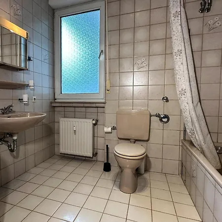 Apartment Charmante Altstadtwohnung Im Zentrum