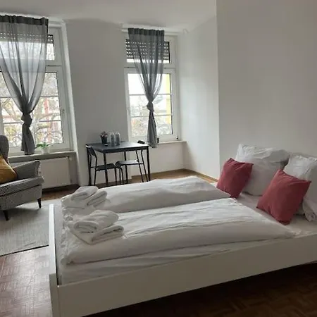 Charmante Altstadtwohnung Im Zentrum Apartman