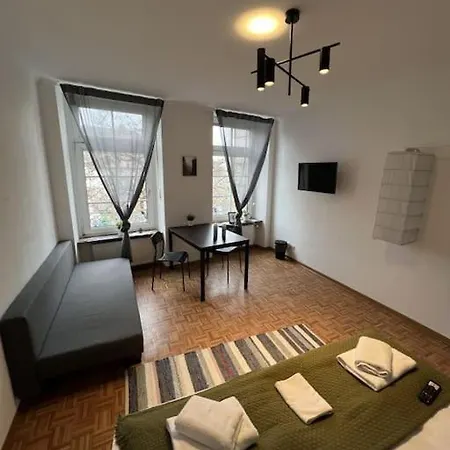 Charmante Altstadtwohnung Im Zentrum شقة *
